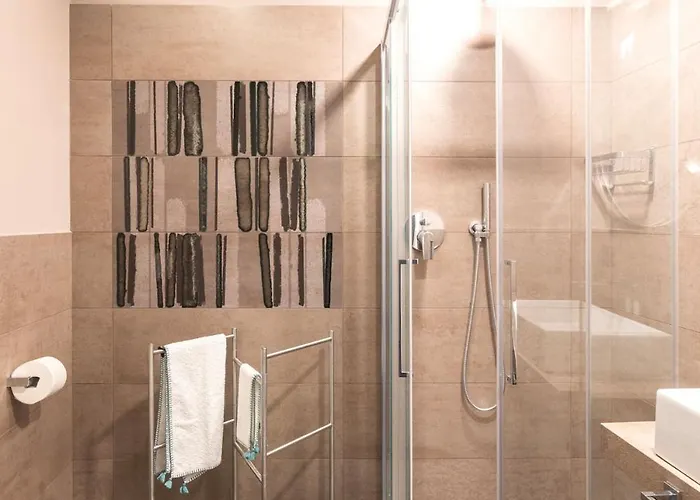 Terrazza Mazzini Lakeside Deluxe Apartman