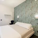 Terrazza Mazzini Lakeside Deluxe شقة
